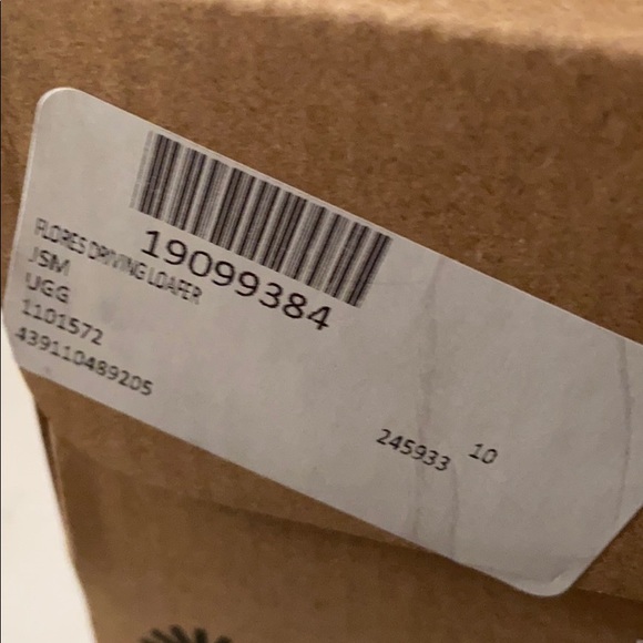 UGG driving shoe - Picture 14 of 14